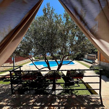 Holiday Home Magic View With Private Heated Pool Каштела Экстерьер фото